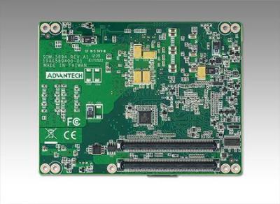 SOM-5894C3-U5B1E Carte industrielle COM Express Basic pour informatique embarquée, i3-4100E 2.4G 37W 2C COMe Basic ECC