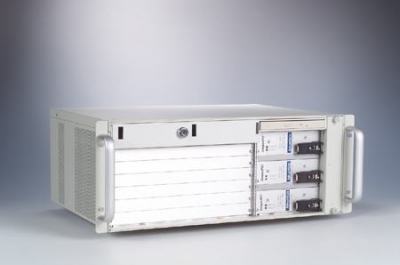 MIC-3043E2E Châssis pour cartes CompactPCI, 4U CPCI enclosure w/ HDD bay, TP B/P, w/o PSU R2