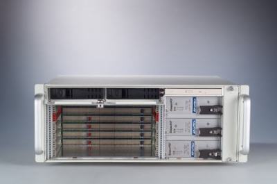 MIC-3043E2E Châssis pour cartes CompactPCI, 4U CPCI enclosure w/ HDD bay, TP B/P, w/o PSU R2