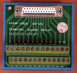 ADAM-3925-AE Bornier à vis pour câble d'acquisition de données SubD 25 points