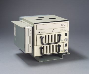 IPC-510MB-50F Rack 4U format économique beige avec 3 baies 5.25 et 1 3.5" et alimentation 500W incluse