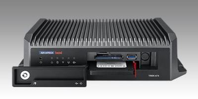 TREK-674-LWB7B0E Box fanless pour destion de flotte de véhicules, E3827 et LTE(USA)/GPS/WLAN/BT/SSD/WES7P