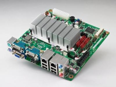 SIMB-M22-2G2S0A1E Carte mère Mini-ITX semi-industrielle, AMD T40R MINI-ITX, VGA/LVDS/HDMI/4GbE/2COM