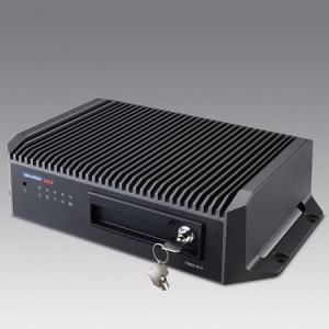 TREK-674-HWB7A0E Box fanless pour gestion de véhicule, avec WWAN(EU)/GPS/WLAN/BT/SSD/WES7