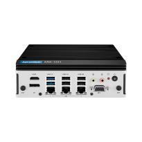 PC fanless avec Intel Core Ultra LAN, x4 COM, HDMI, DP, GbE, GPIO, x6 USB