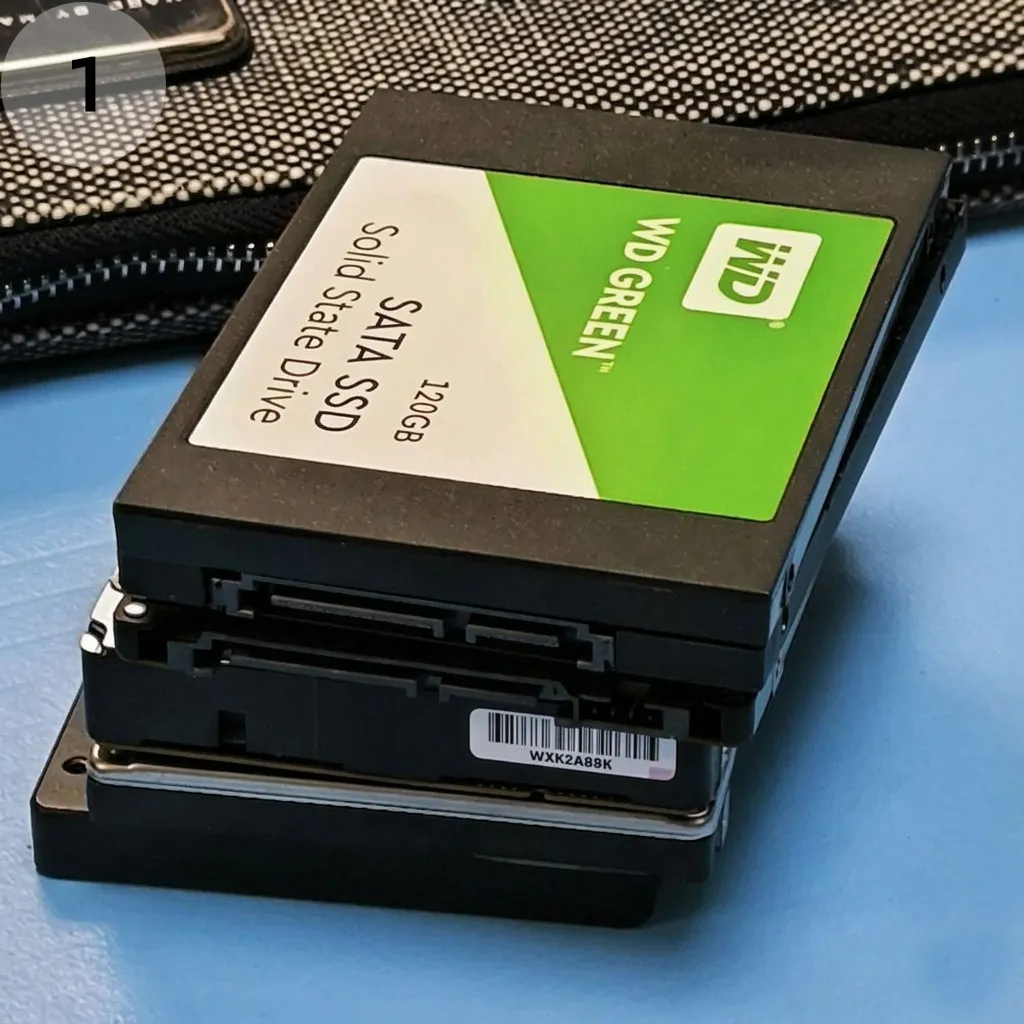 Préparation des disques durs à détruire